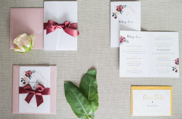 modern chique drukwerk marsala